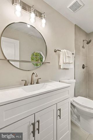 6073 TRIDENT LN, Woodbridge, VA 22193