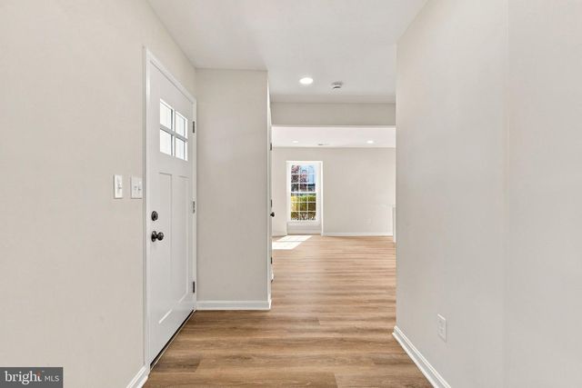 6073 TRIDENT LN, Woodbridge, VA 22193