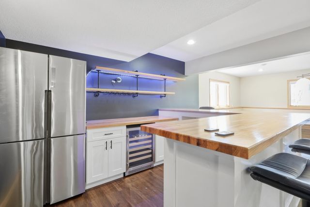 22630 Janero Avenue, Forest Lake, MN 55025
