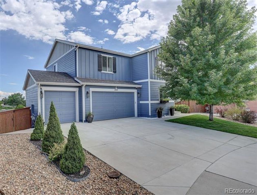 262 Pavo Court, Loveland, CO 80537