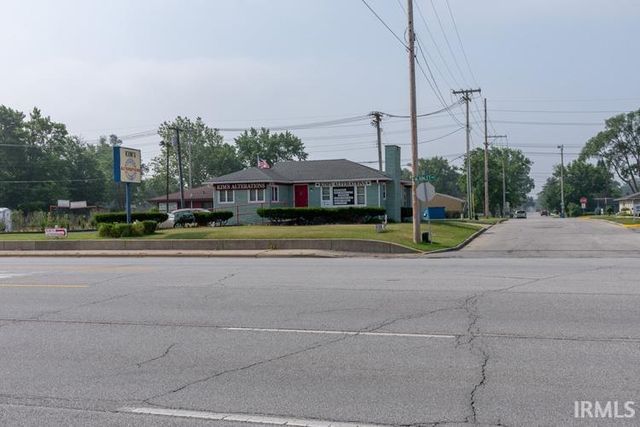 201 E Mckinley Avenue, Mishawaka, IN 46545