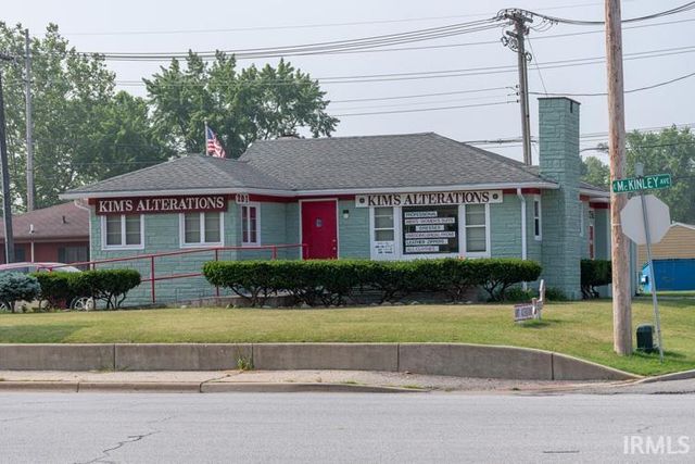 201 E Mckinley Avenue, Mishawaka, IN 46545