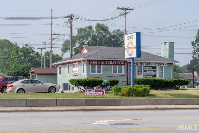 201 E Mckinley Avenue, Mishawaka, IN 46545