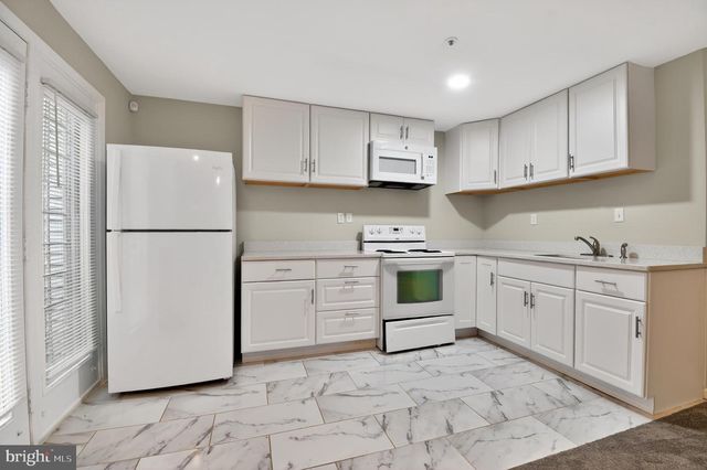 7936 QUILL POINT DR, Bowie, MD 20720