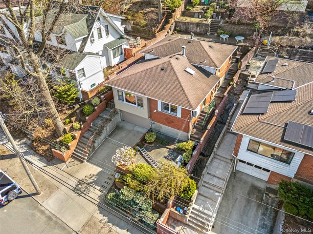45-76 Browvale Lane, Little Neck, NY 11362