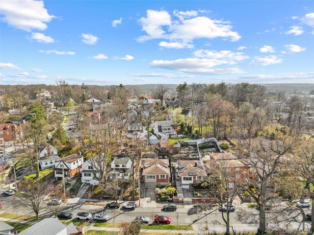 45-76 Browvale Lane, Little Neck, NY 11362