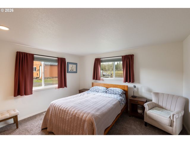 56 JENNINGS Rd, Trout Lake, WA 98650