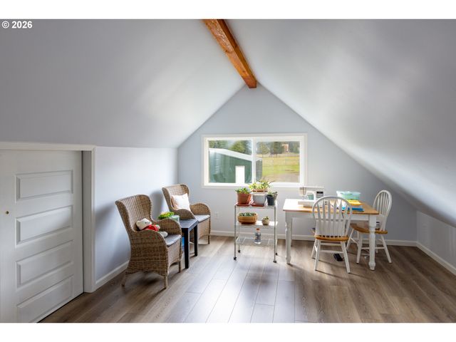 56 JENNINGS Rd, Trout Lake, WA 98650