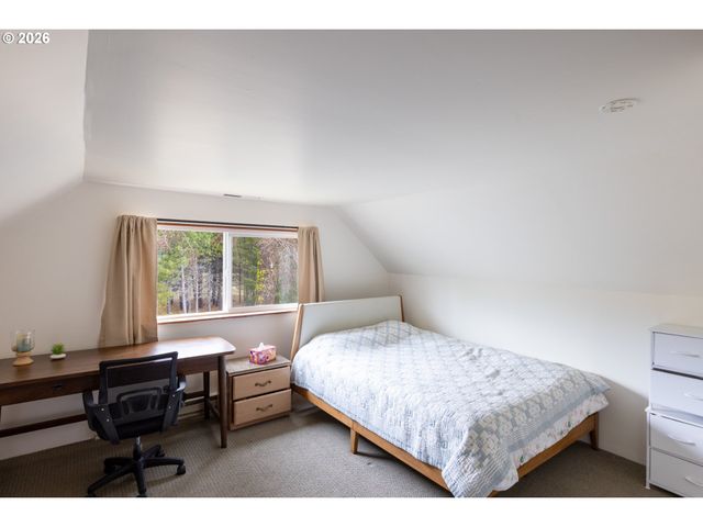 56 JENNINGS Rd, Trout Lake, WA 98650