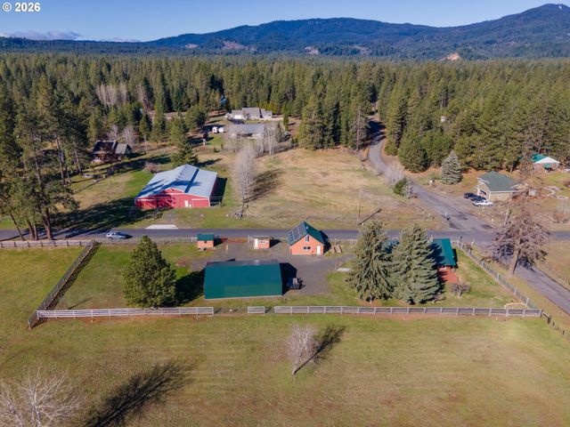 56 JENNINGS Rd, Trout Lake, WA 98650
