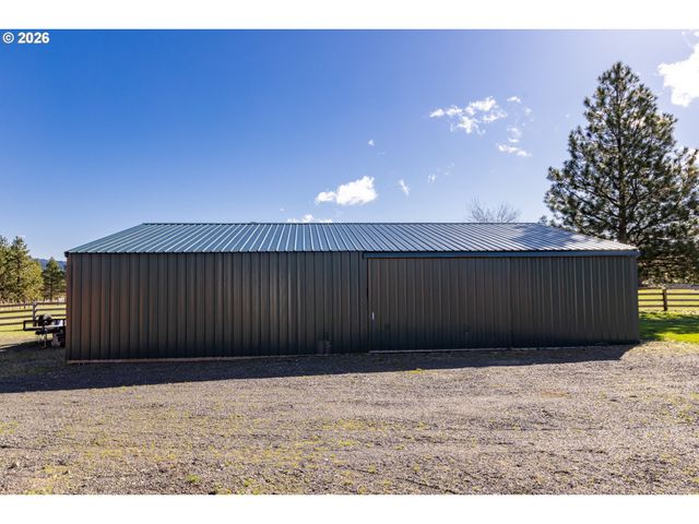 56 JENNINGS Rd, Trout Lake, WA 98650