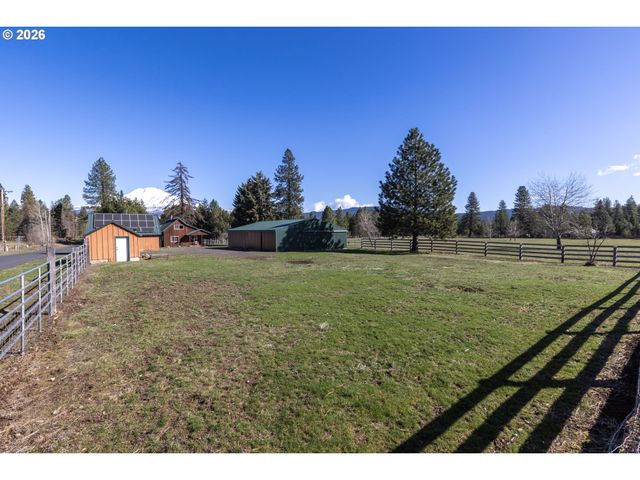 56 JENNINGS Rd, Trout Lake, WA 98650