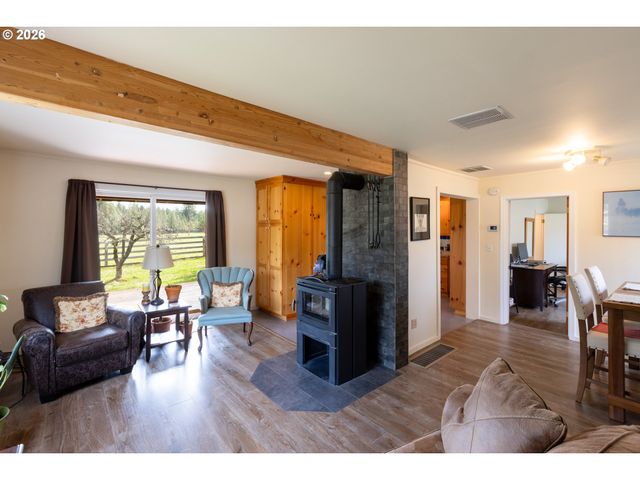 56 JENNINGS Rd, Trout Lake, WA 98650