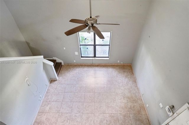 4092 N Pine Island Rd 206, Sunrise, FL 33351