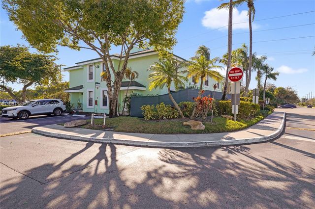 4092 N Pine Island Rd 206, Sunrise, FL 33351