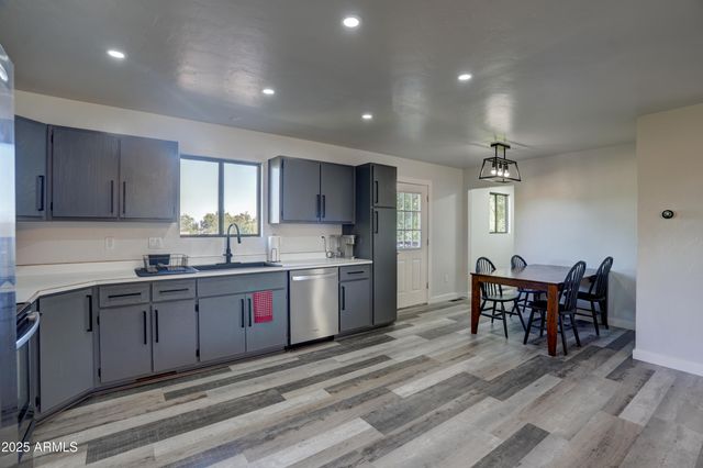 8620 E CRATER Court, Prescott Valley, AZ 86314