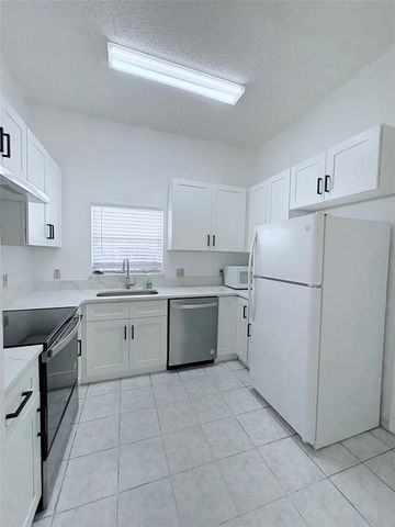 11732 CUXHAM DRIVE, Orlando, FL 32837