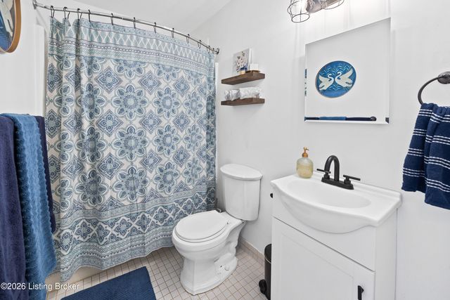 751 Yorkwood Pl, Louisville, KY 40223