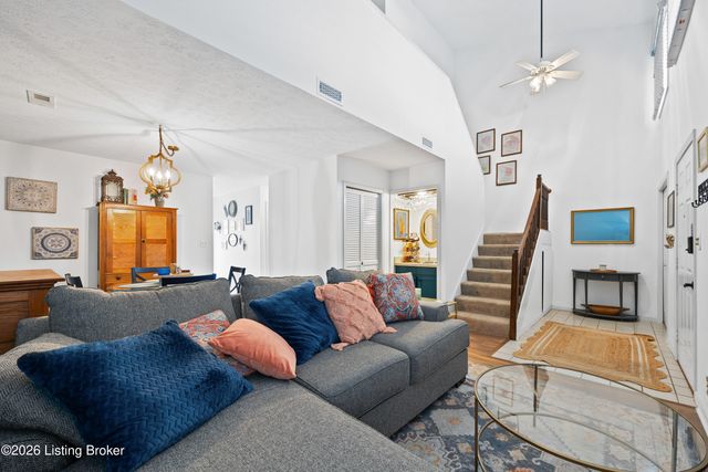 751 Yorkwood Pl, Louisville, KY 40223