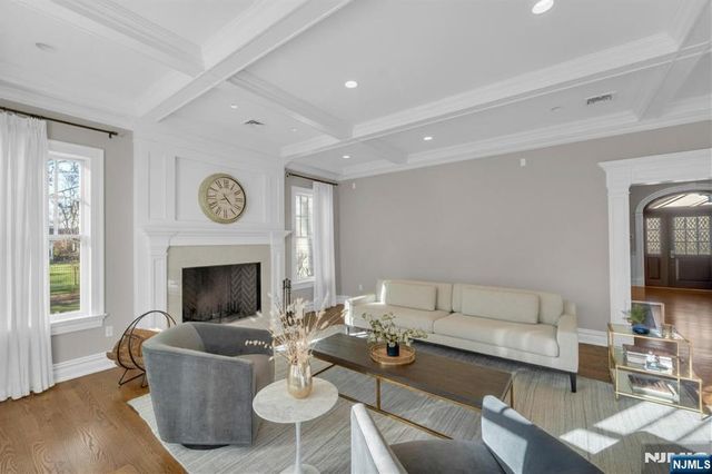 106 Koch Lane, Old Tappan, NJ 07675