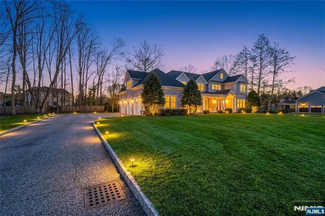 106 Koch Lane, Old Tappan, NJ 07675