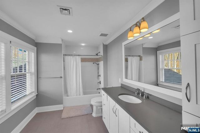 106 Koch Lane, Old Tappan, NJ 07675