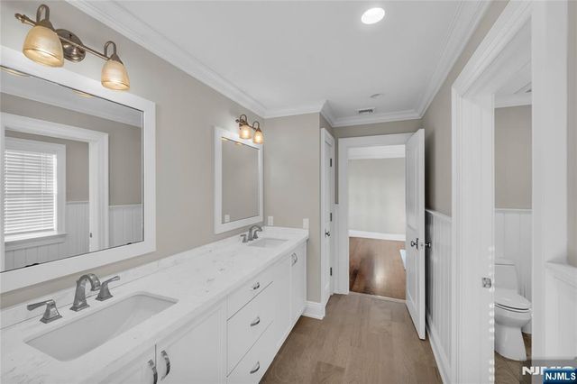 106 Koch Lane, Old Tappan, NJ 07675