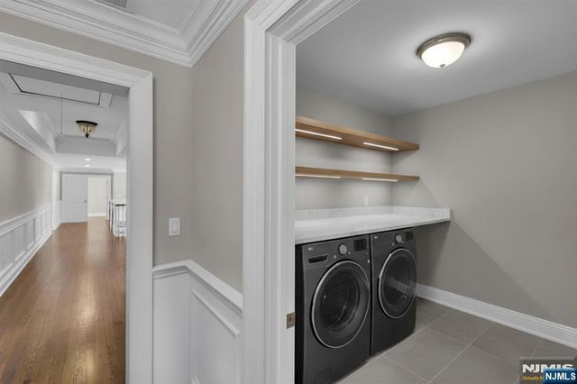 106 Koch Lane, Old Tappan, NJ 07675
