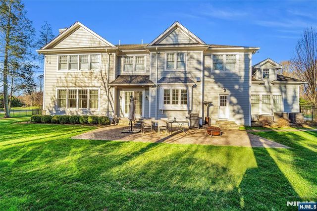 106 Koch Lane, Old Tappan, NJ 07675