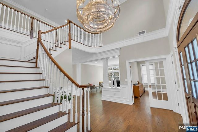 106 Koch Lane, Old Tappan, NJ 07675