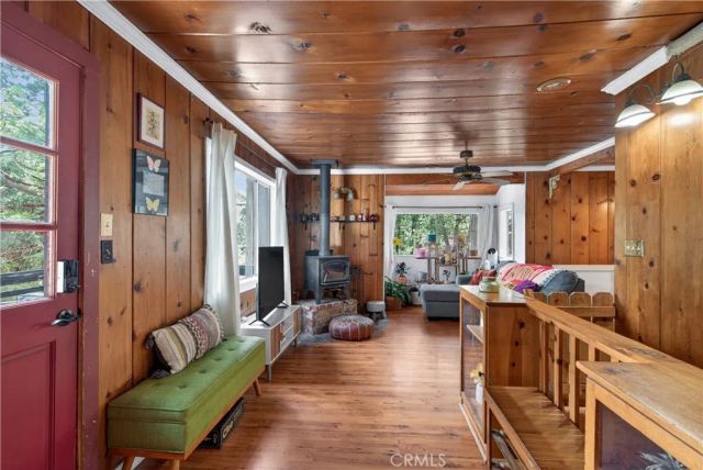 1190 Scenic, Rimforest, CA 92378