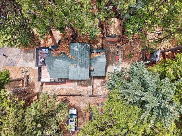 1190 Scenic, Rimforest, CA 92378