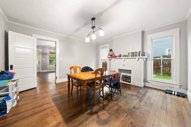 1005 E Noble Avenue, Guthrie, OK 73044