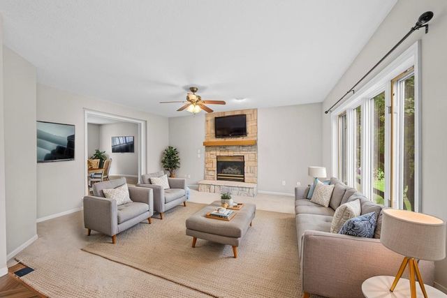 139 Ridge Way, Mahtomedi, MN 55115