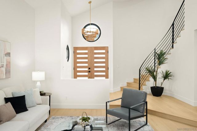 11579 Lorirae Pl, San Diego, CA 92126