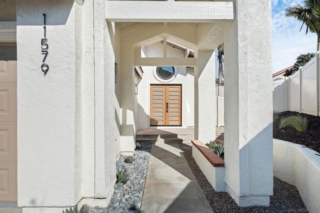 11579 Lorirae Pl, San Diego, CA 92126