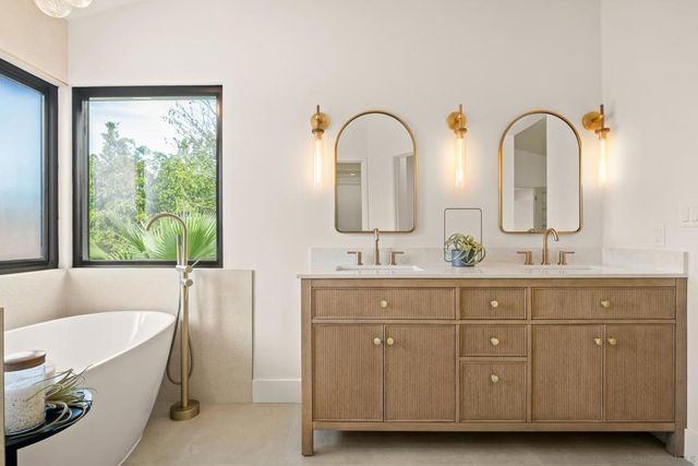 11579 Lorirae Pl, San Diego, CA 92126