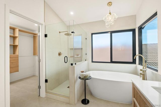 11579 Lorirae Pl, San Diego, CA 92126