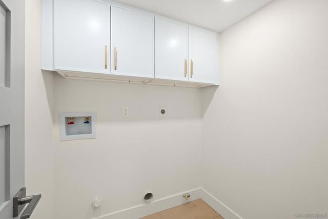 11579 Lorirae Pl, San Diego, CA 92126