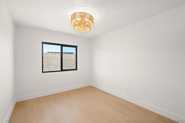 11579 Lorirae Pl, San Diego, CA 92126