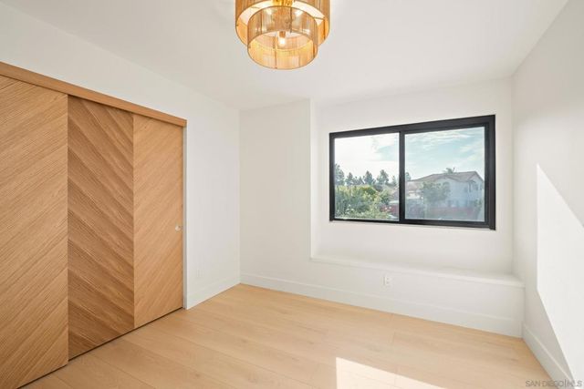 11579 Lorirae Pl, San Diego, CA 92126