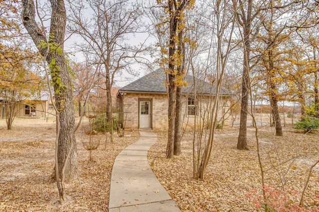 2780 Pear Orchard Road, Granbury, TX 76048