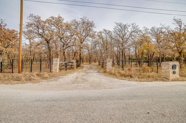2780 Pear Orchard Road, Granbury, TX 76048