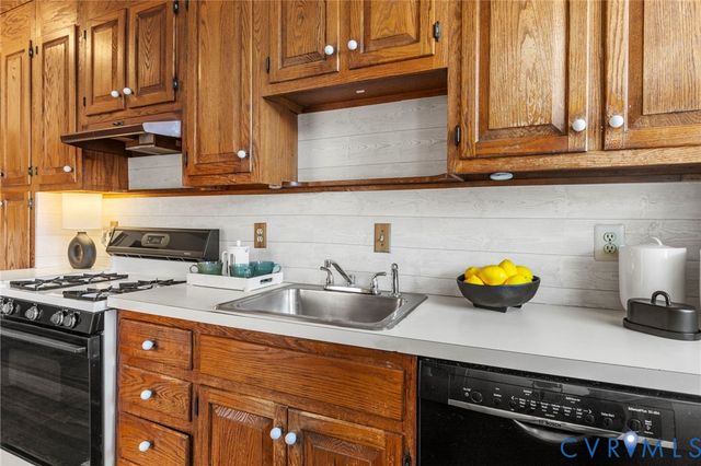 3006 Floyd Ave, Richmond, VA 23221