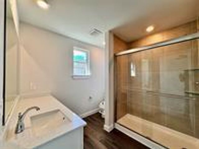 903 Road 5102, Cleveland, TX 77327