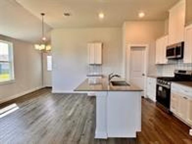 903 Road 5102, Cleveland, TX 77327