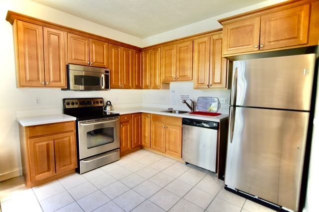 1 Lenox Street 209, Norwood, MA 02062
