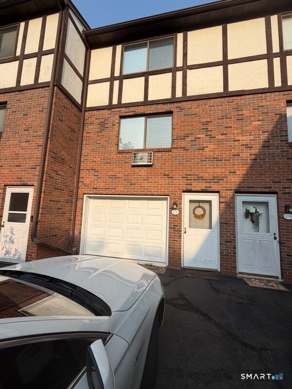 181 Hicks Street 2C, Meriden, CT 06450