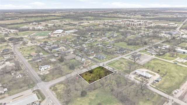 212 E Walnut Street, Celina, TX 75009