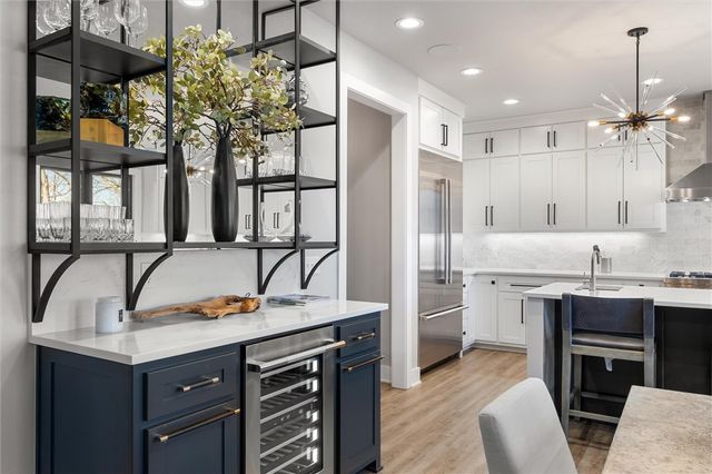 497 Honey Creek Road, Eureka Springs, AR 72631